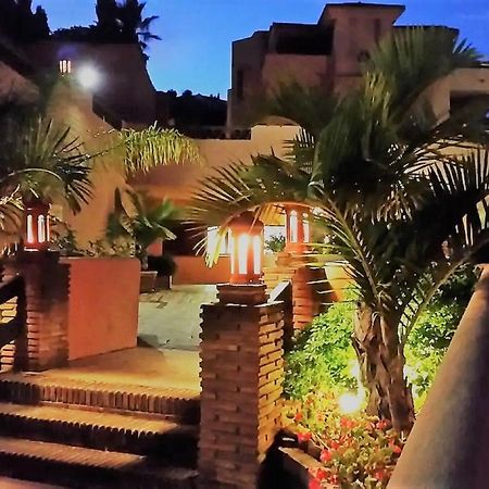 Elegant 2Br Apartment Puerto Banus Marbella Just 12 Minutes Away By G00Giemaps Estepona Bagian luar foto
