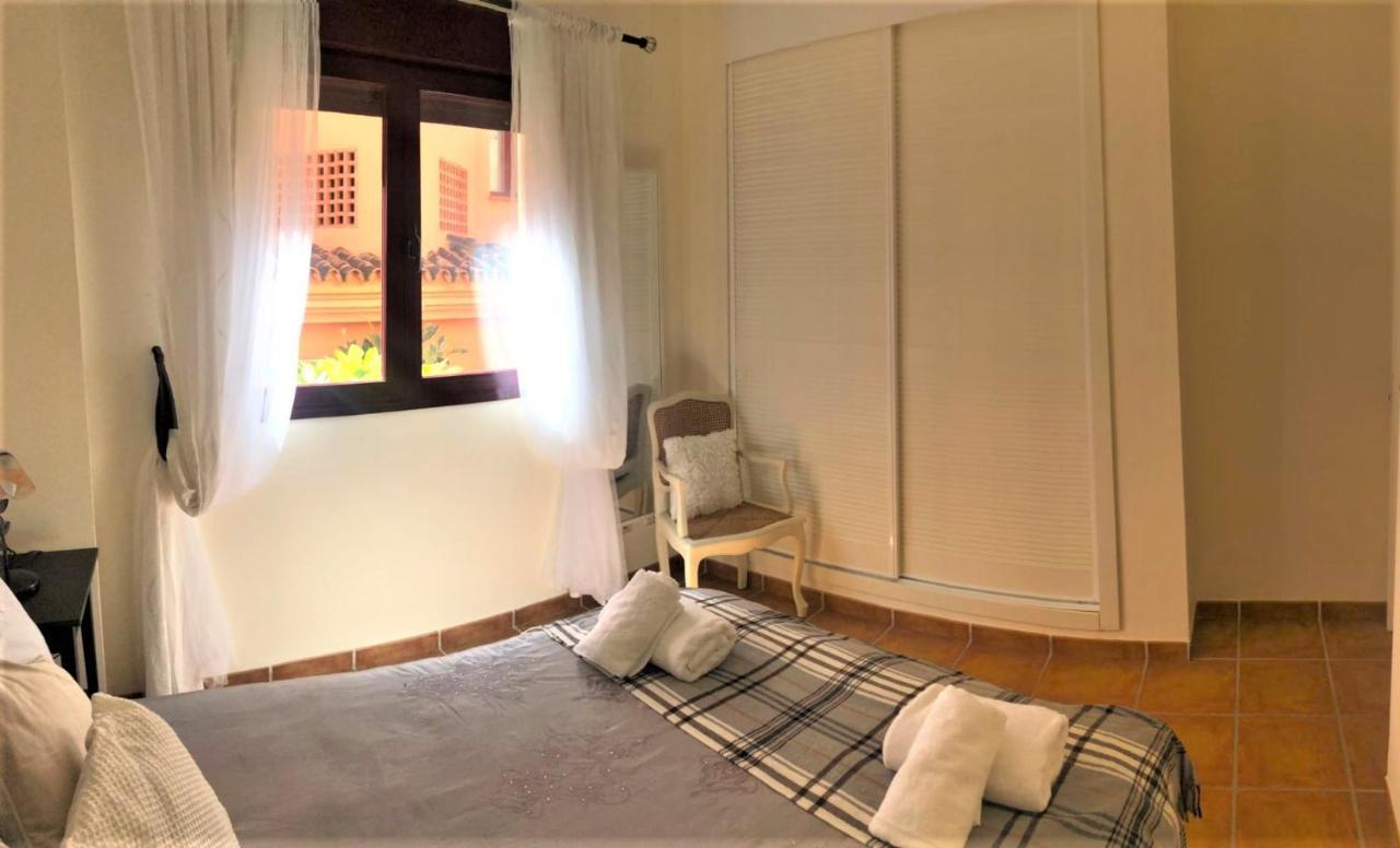 Elegant 2Br Apartment Puerto Banus Marbella Just 12 Minutes Away By G00Giemaps Estepona Bagian luar foto