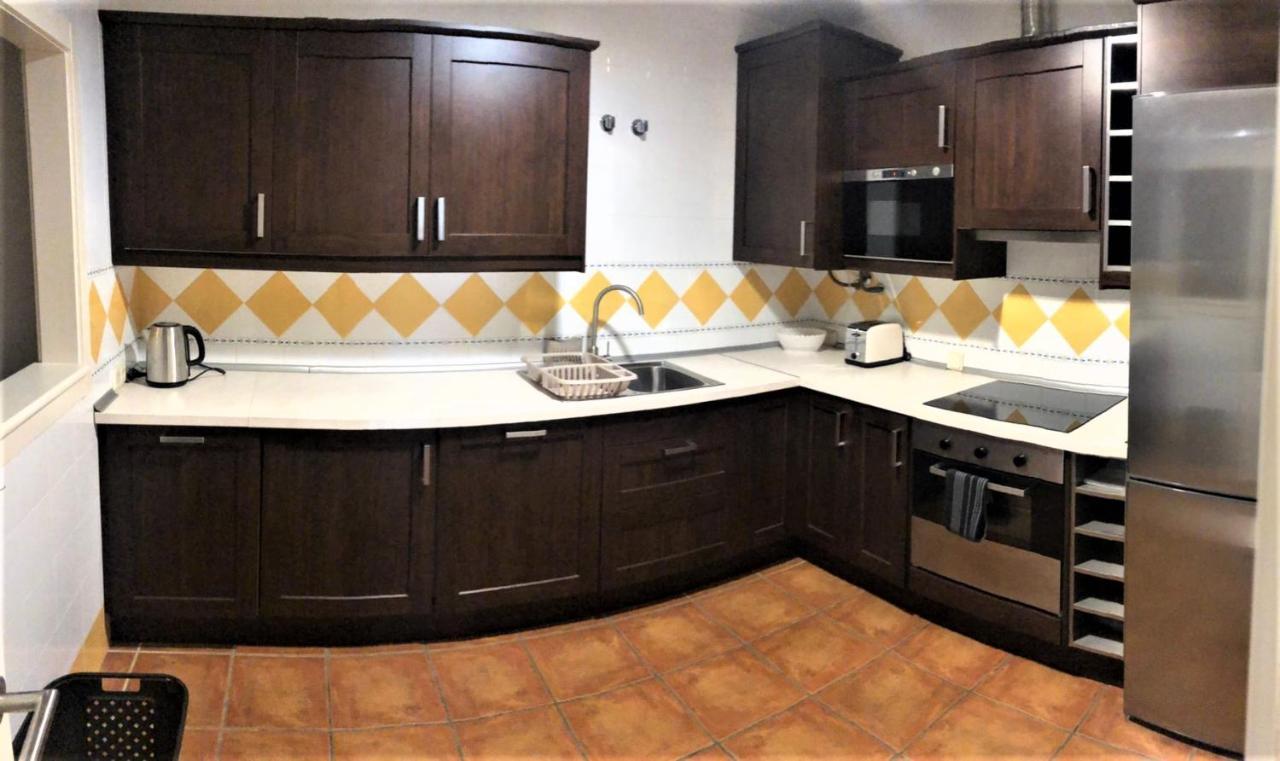 Elegant 2Br Apartment Puerto Banus Marbella Just 12 Minutes Away By G00Giemaps Estepona Bagian luar foto