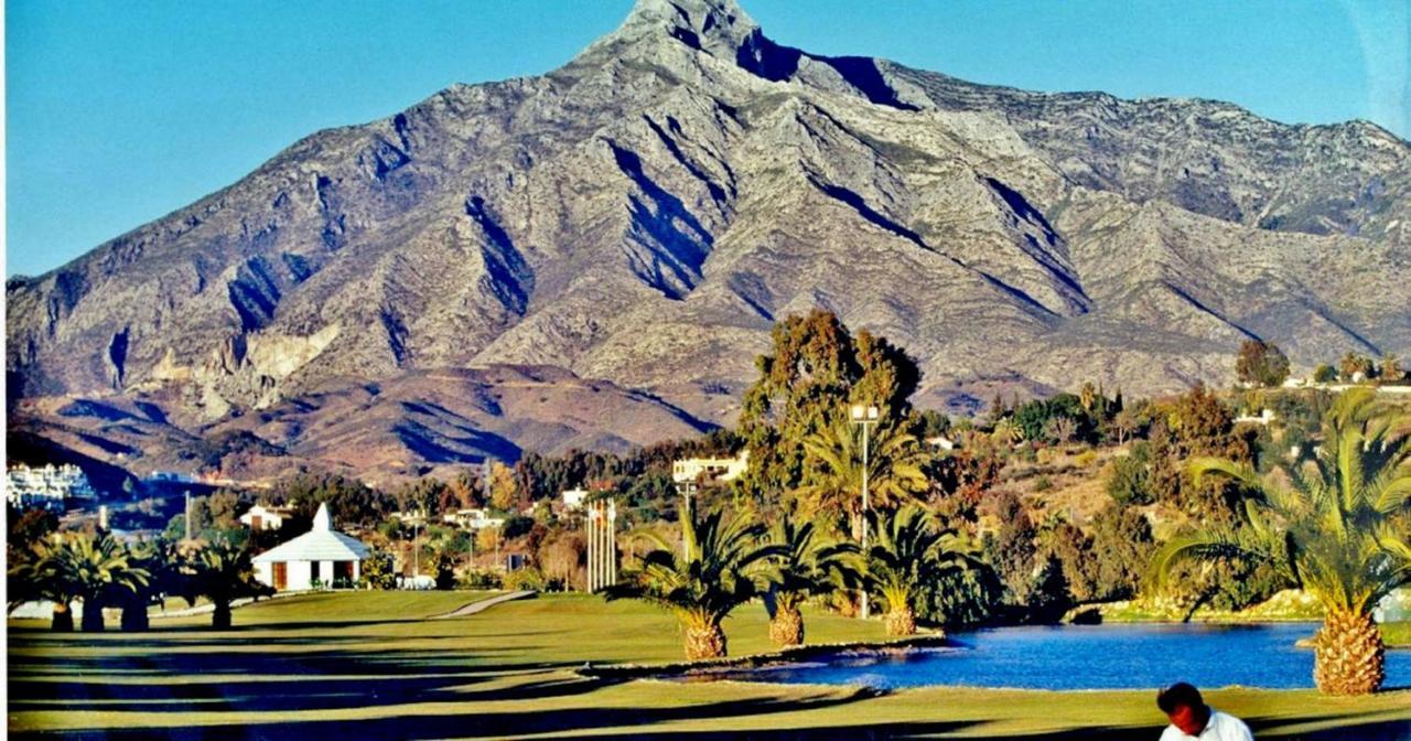 Elegant 2Br Apartment Puerto Banus Marbella Just 12 Minutes Away By G00Giemaps Estepona Bagian luar foto
